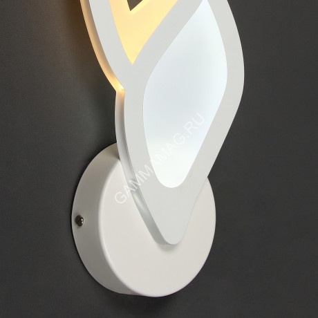 Бра Y1059/1W WT 12W LED 220V 3000К-6,500К 2-режима (h=45, w=170, l=360) VERNER LIGHTING *1